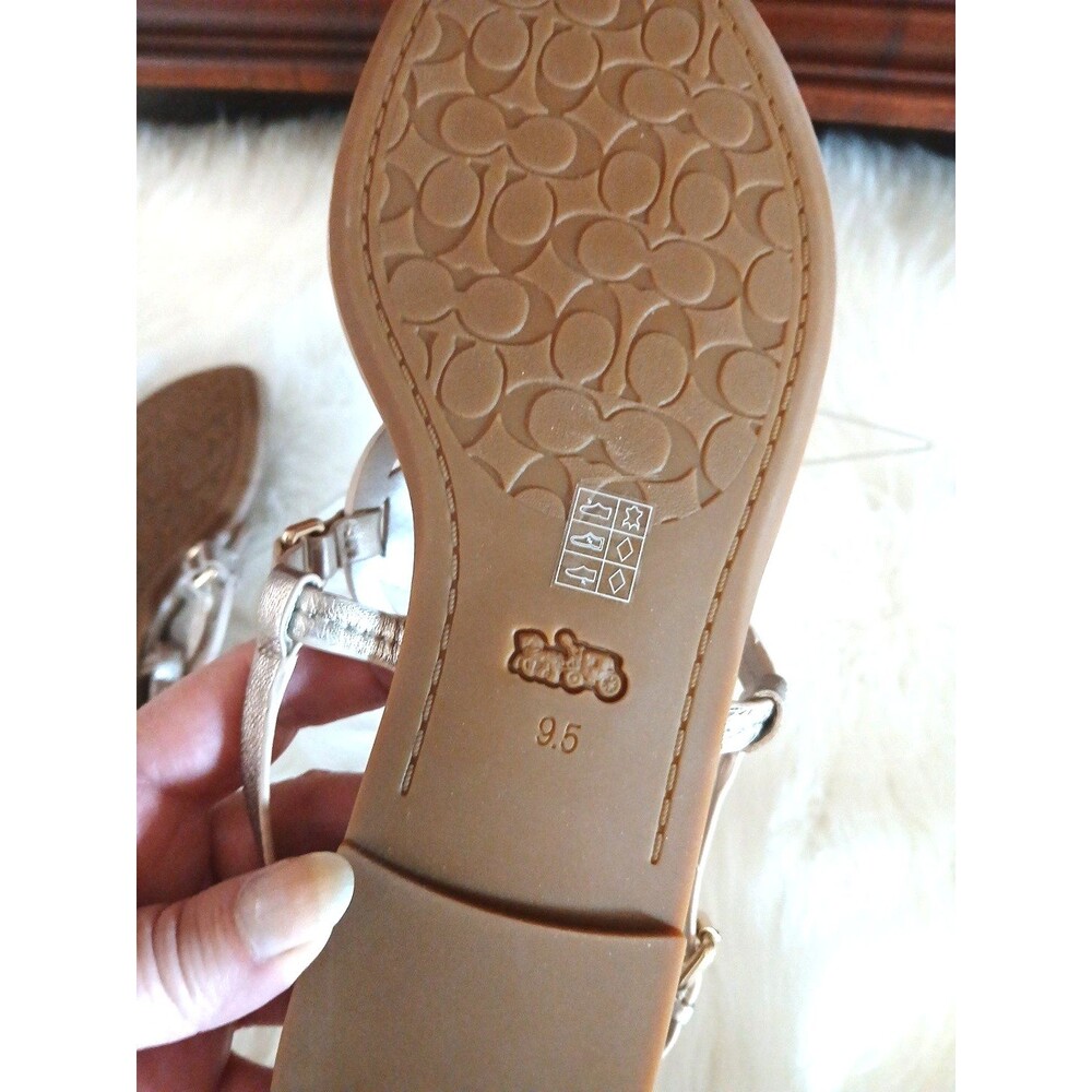 NWOT COACH WOMEN'S 9.5 JERI PATENT LEATHER SOFT METALLIC GOLD LOGO THONG SANDALS - Picture 9 of 10